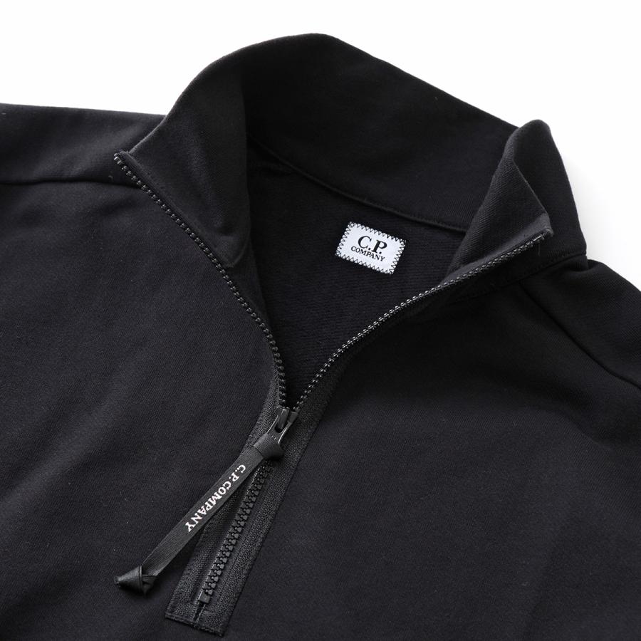 C.P. COMPANY（シーピーカンパニー） トレーナー Diagonal Raised