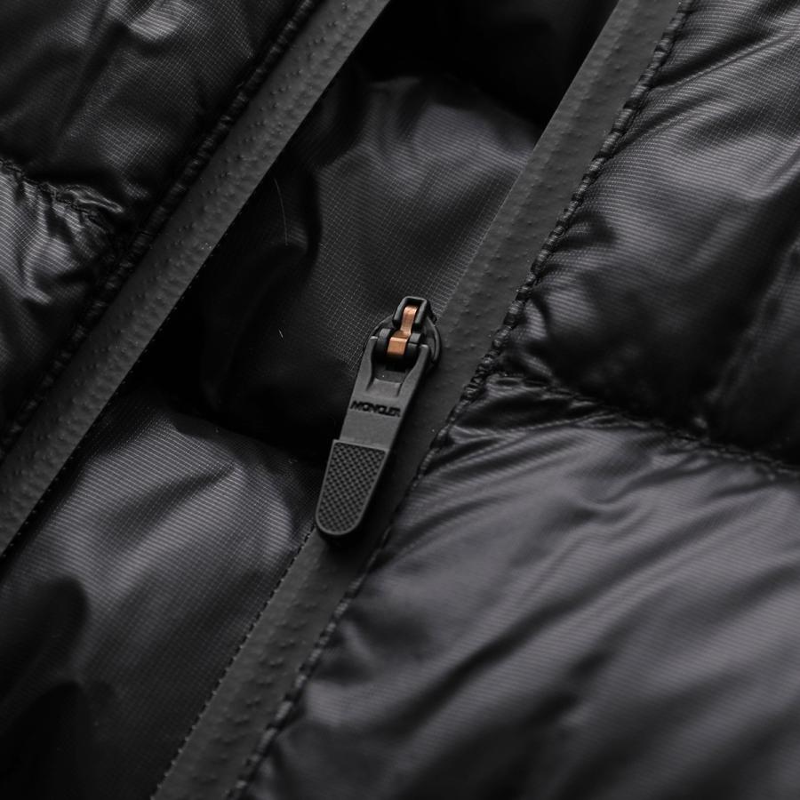 MONCLER（モンクレール） ダウンベスト 1A00153 539WF メンズ ナイロン