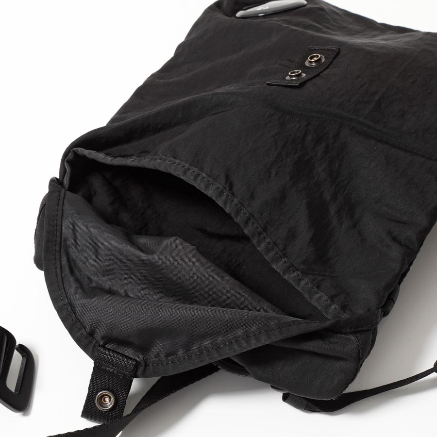 C.P. COMPANY（シーピーカンパニー） クロスボディバッグ 15CMAC075A