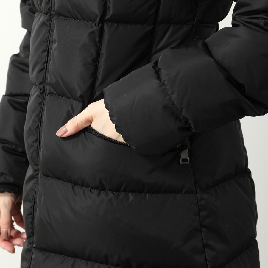 MONCLER（モンクレール） ダウンコート AVOCETTE アヴォチェット