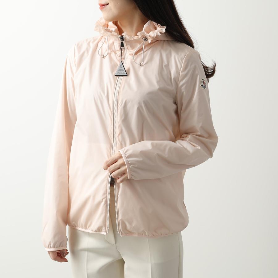 Moncler モンクレール　レースのフリルが可愛いナイロンジャケット Moncler モンクレール レースのフリルが可愛いナイロンジャケット