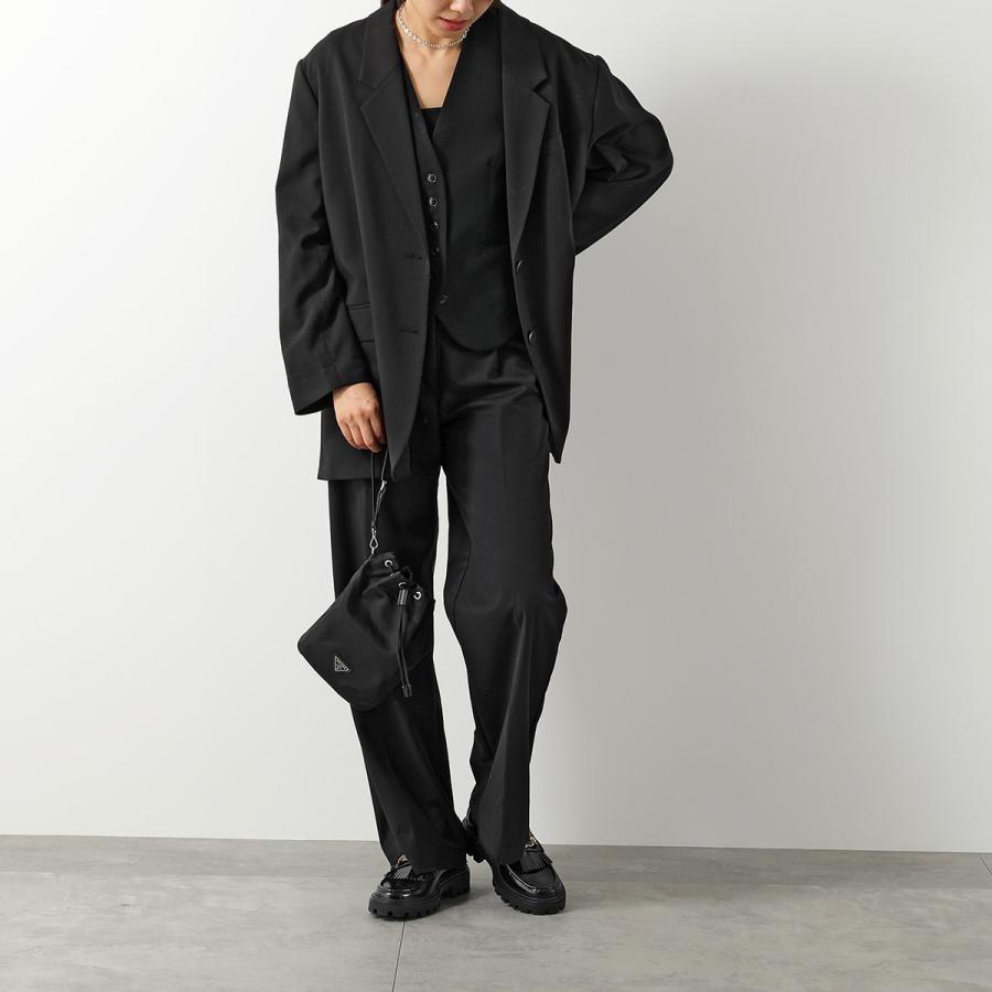 PRADA（プラダ） ポーチ 1NS369 R067 メンズ Re-Nylon リナイロン 巾着