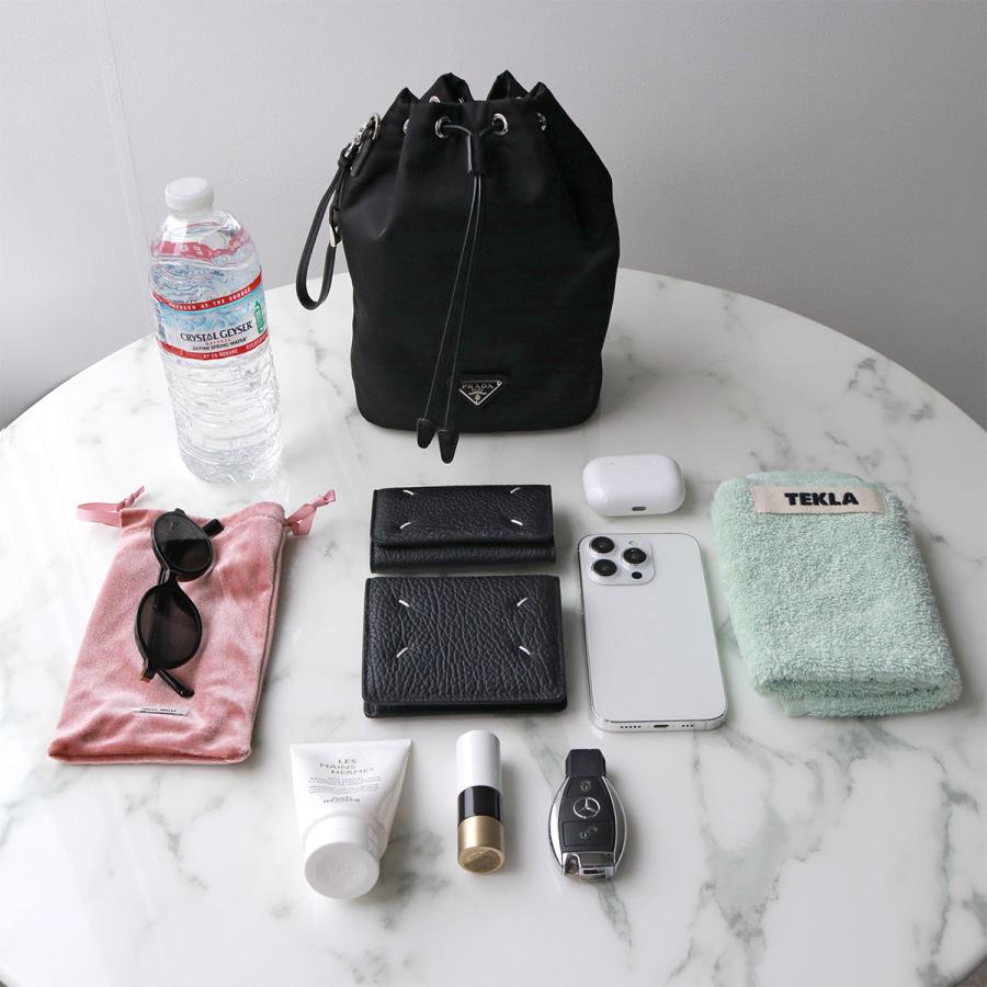 PRADA（プラダ） ポーチ 1NS369 R067 メンズ Re-Nylon リナイロン 巾着