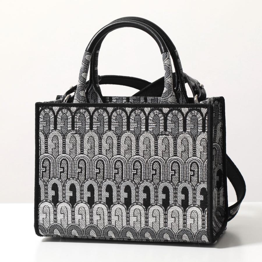 FURLA（フルラ） ショルダーバッグ FURLA OPPORTUNITY 