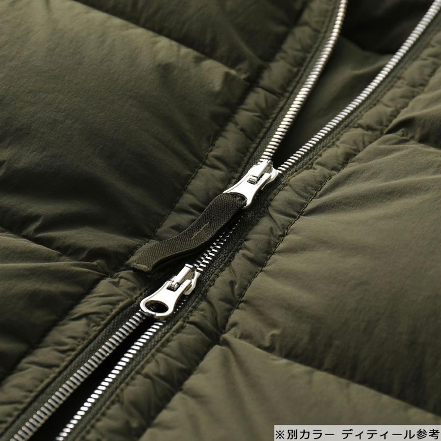 STONE ISLAND（ストーン アイランド） ダウンジャケット SEAMLESS