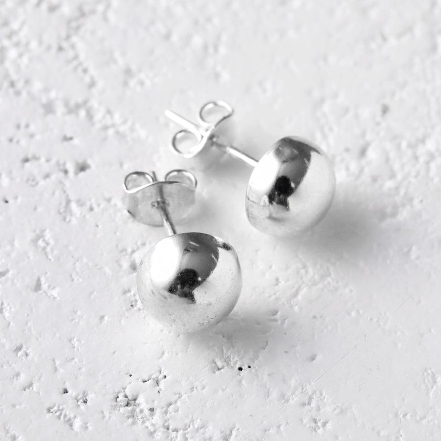 新品未使用　ニナエジュール　サークルピアス Nina＆Jules（ニナ・エ・ジュール） ピアス MID BALL STUD EARRINGS