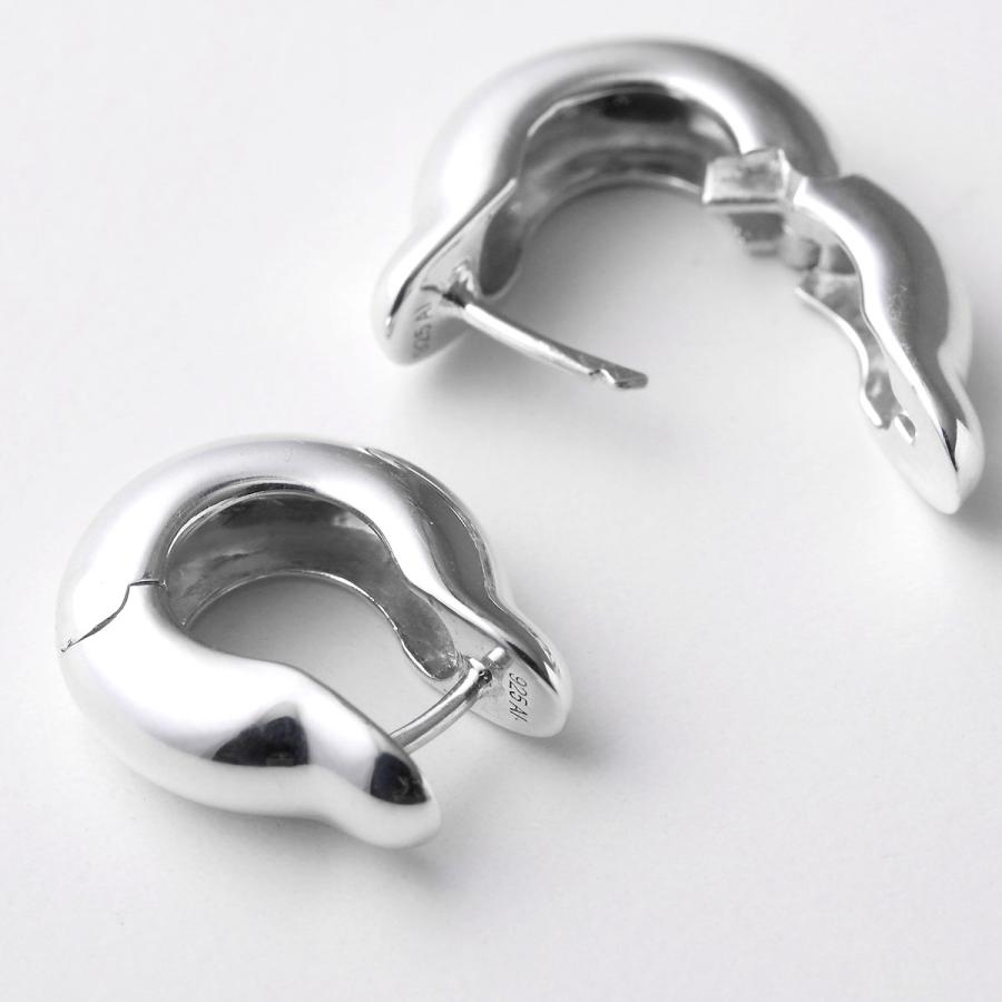 ANNIKA INEZ（アニカイネズ） フープピアス Ample Hinge Hoops Sml