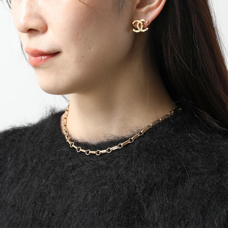 【RUI-様】CHANEL シャネル　ピアス ☆最新作【CHANEL】ピアス メタル & ストラス ゴールド (CHANEL/ピアス