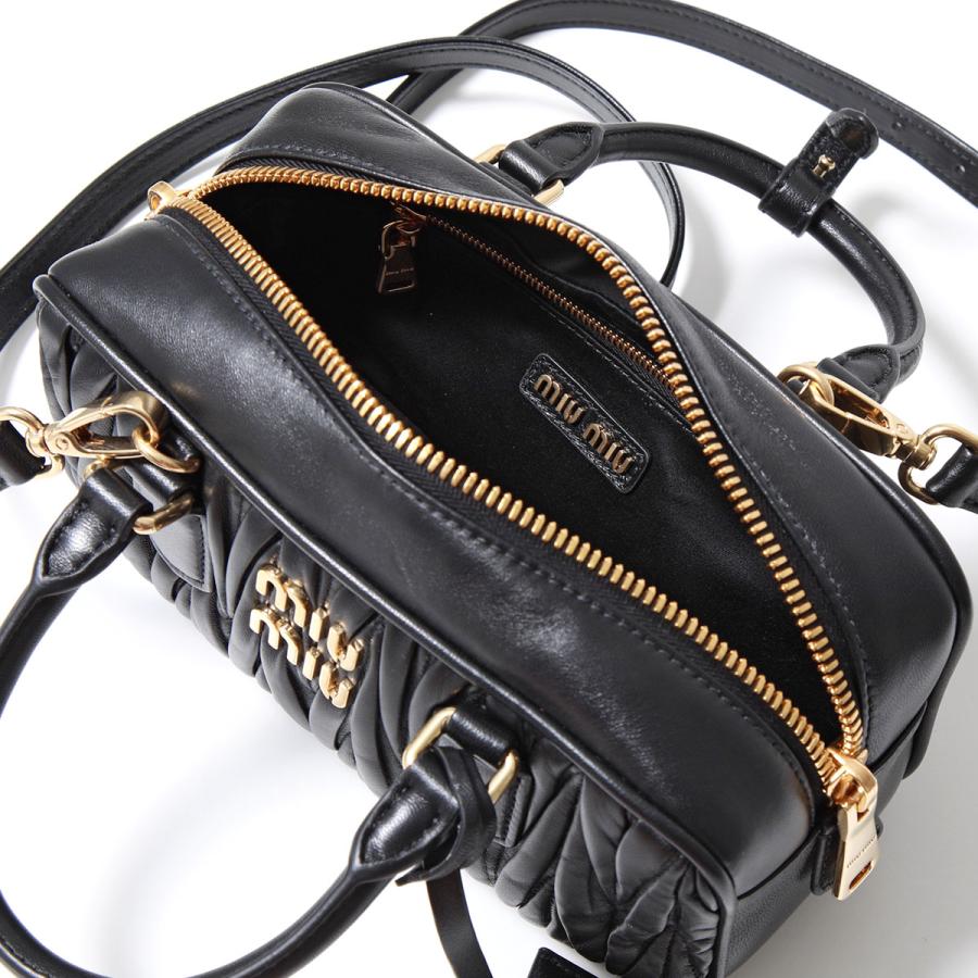 miu miu（ミュウミュウ） ショルダーバッグ アルカディ MATELASSE