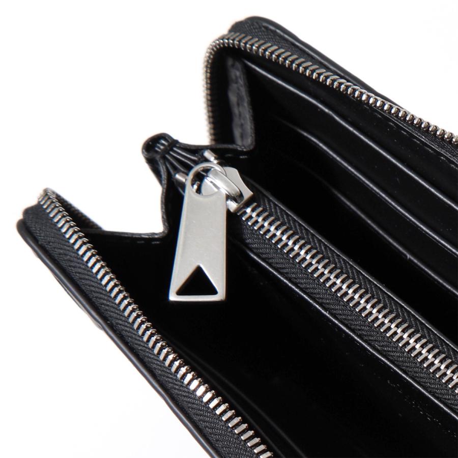 BOTTEGA VENETA（ボッテガ・ヴェネタ） ラウンドファスナー長財布