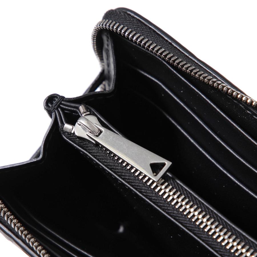 BOTTEGA VENETA（ボッテガ・ヴェネタ） ラウンドファスナー長財布