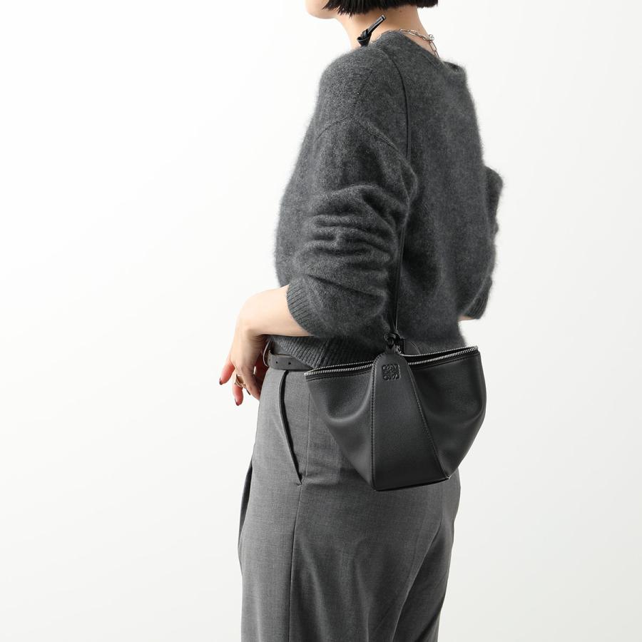 LOEWE（ロエベ） ショルダーバッグ HAMMOCK HOBO MINI ハンモック
