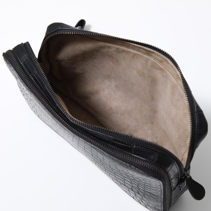 BOTTEGA VENETA（ボッテガ・ヴェネタ） クラッチバッグ 391669 V912R