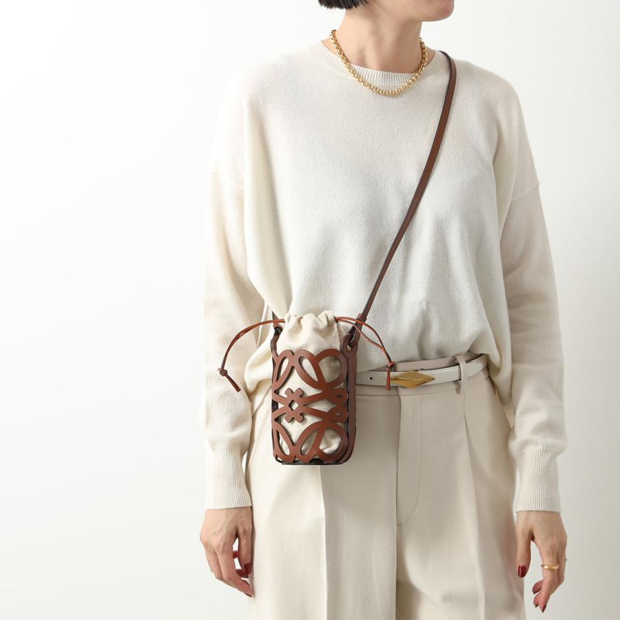 LOEWE ロエベ ショルダーバッグ ANAGRAM CUT OUT POCKET アナグラム 
