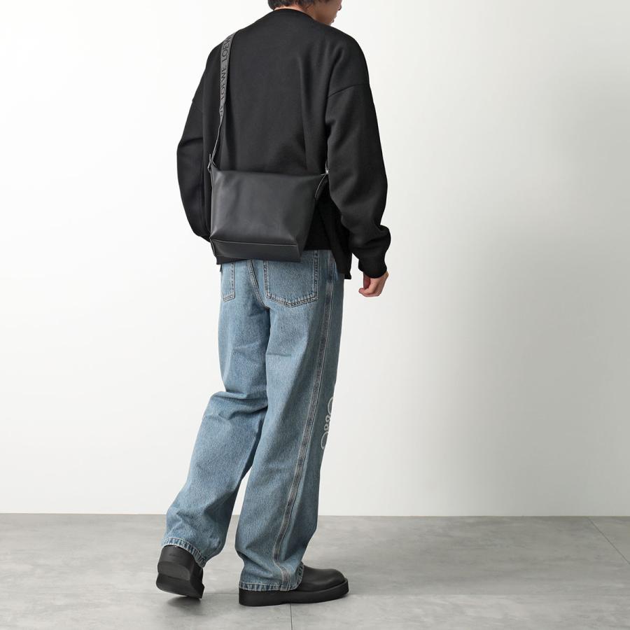 LOEWE ロエベ ショルダーバッグ CUBI キュービィ B906Q63X01 LOEWE ロエベ ショルダーバッグ CUBI キュービィ B906Q63X01