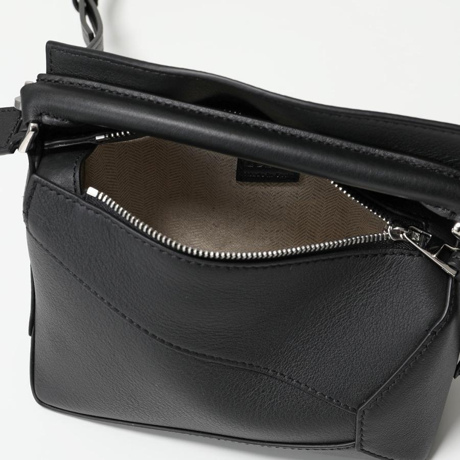 LOEWE（ロエベ） ショルダーバッグ PUZZLE EDGE MINI パズル エッジ
