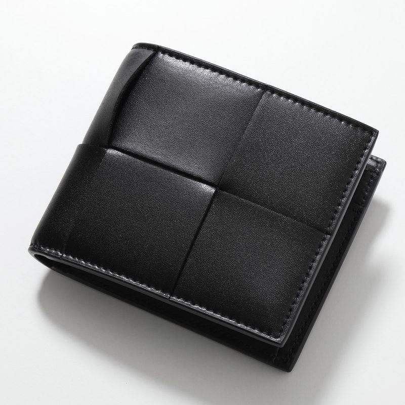 BOTTEGA VENETA（ボッテガ・ヴェネタ） 二つ折り財布 CASSETE カセット