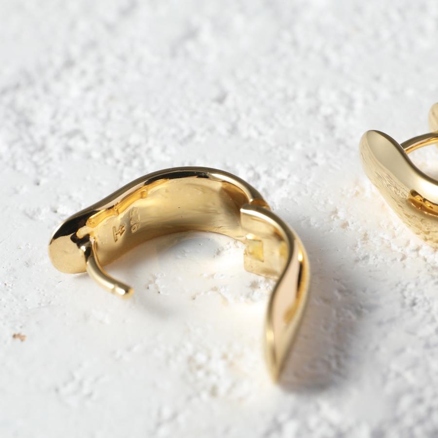TOM WOOD TOMWOOD トムウッド フープピアス Oyster Hoops Small TOM WOOD TOMWOOD トムウッド フープピアス Oyster Hoops Small