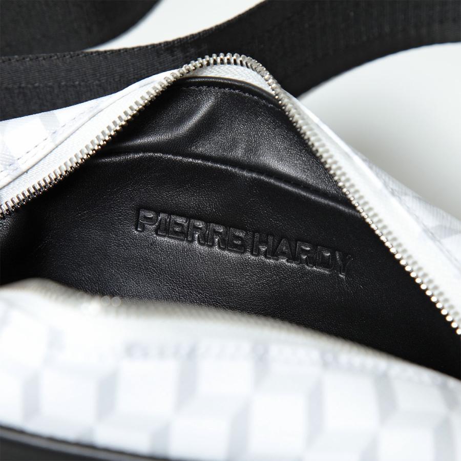 PIERRE HARDY（ピエールアルディ） カメラバッグ MAX CUBE BOX