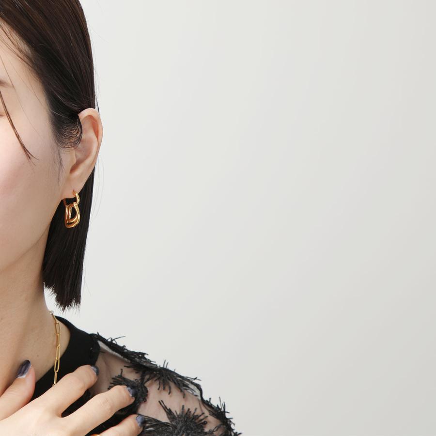 Charlotte Chesnais シャルロットシェネ ピアス CREOLE LASSO