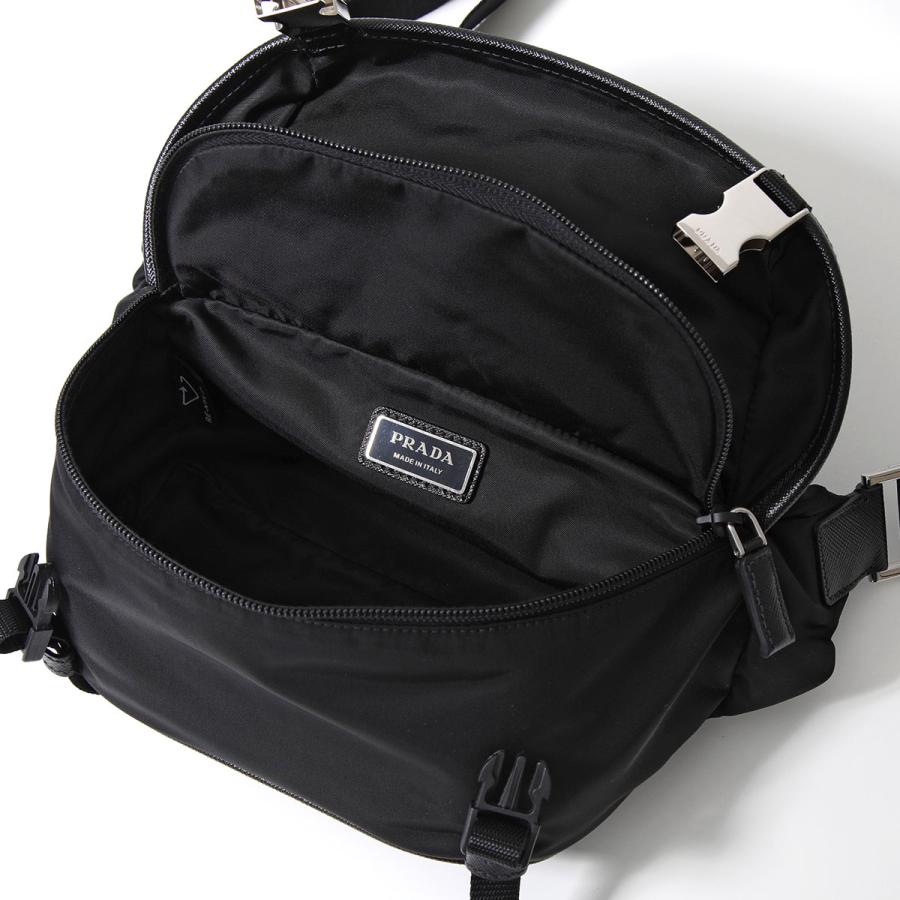 PRADA ブラック ボディバッグ PRADA（プラダ） ボディバッグ 2VH171 OOO 2DMG メンズ Re-Nylon
