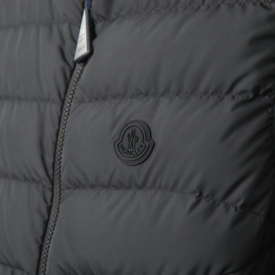 MONCLER モンクレール ダウンベスト NUBIERA ヌビエラ 1A00018 5973I メンズ フード付き レンタリングプリント アイコンパッチ 撥水 ロゴ 999｜s-musee｜07