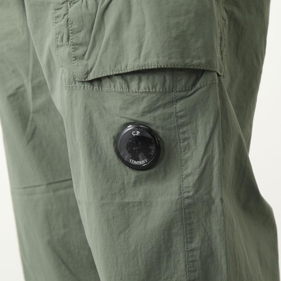 C.P. COMPANY（シーピーカンパニー） カーゴパンツ FLATT NYLON