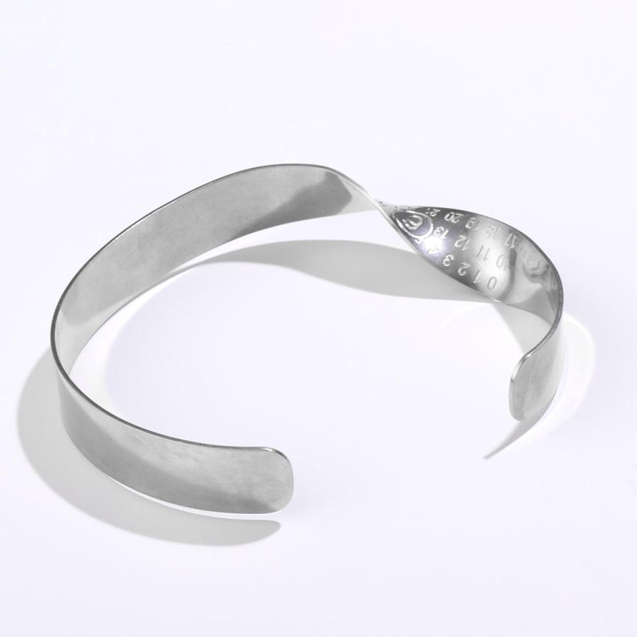 MM6 エムエムシックス メゾンマルジェラ チョーカー SM6UU0044 P6470