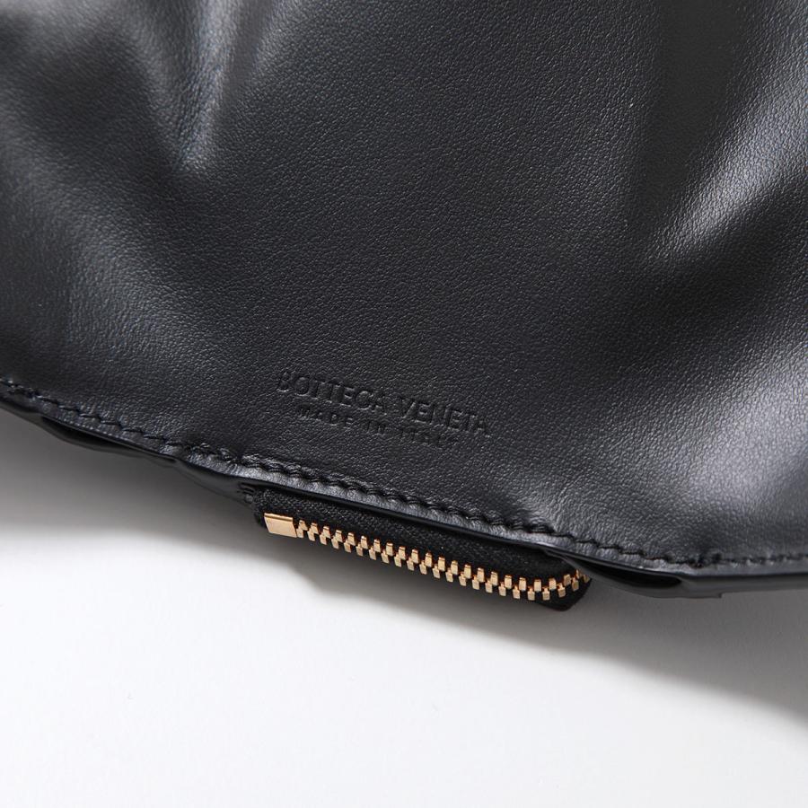 BOTTEGA VENETA（ボッテガ・ヴェネタ） 三つ折り財布 690568 V3UH2