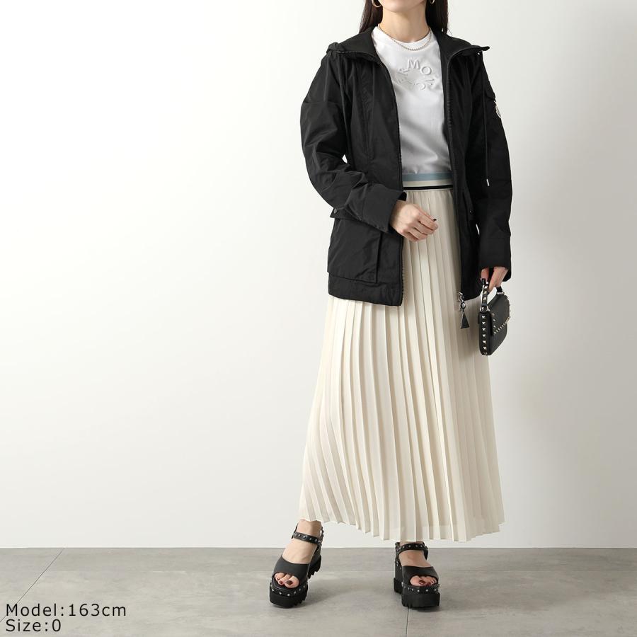 モンクレールArgeline Giubbotto フード付きナイロンコート美品！ モンクレールArgeline Giubbotto フード付きナイロンコート美品