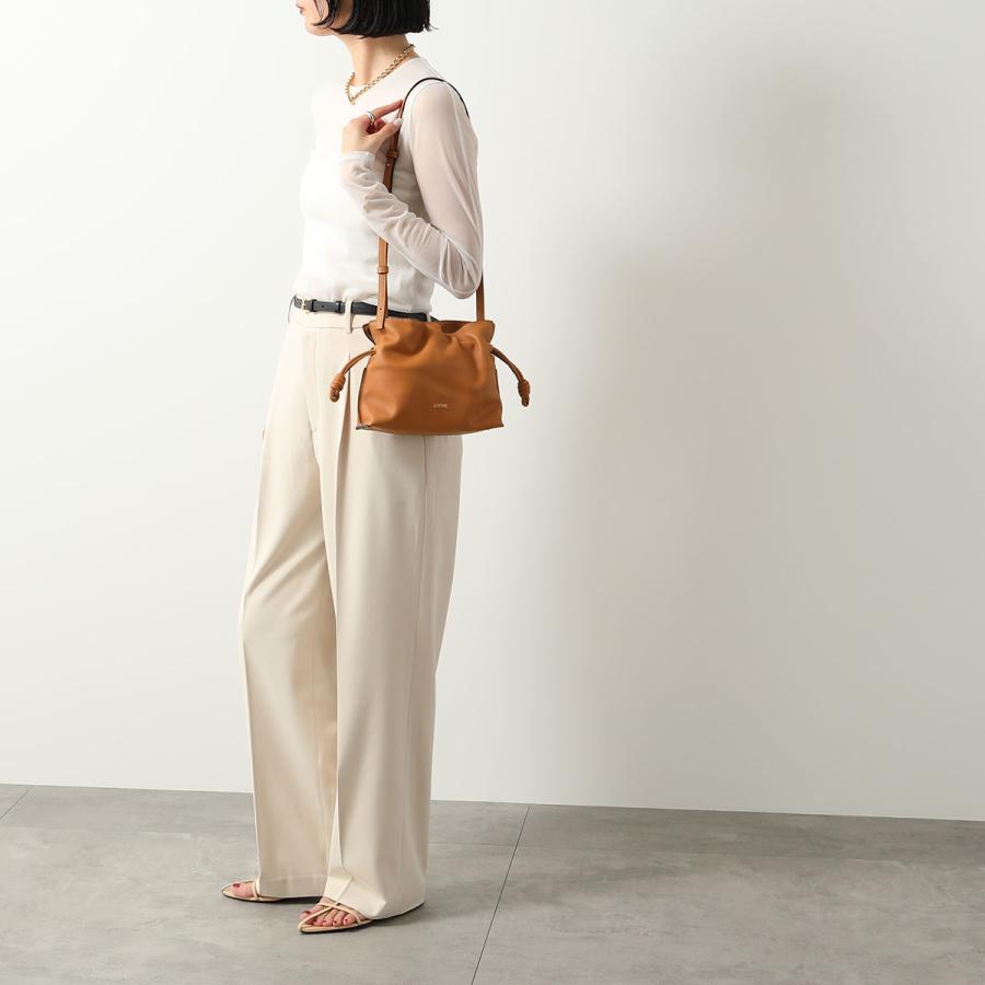 LOEWE フラメンコ フラメンコクラッチ ミディアム（ナパカーフ） ベージュ - LOEWE