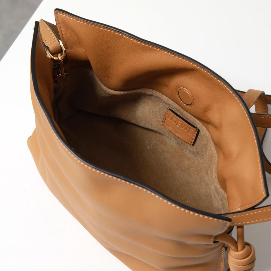 現行 美品 ロエベ フラメンコ ポケットショルダーバッグ キャメル アナグラム 現行 美品 ロエベ フラメンコ ポケットショルダーバッグ キャメル