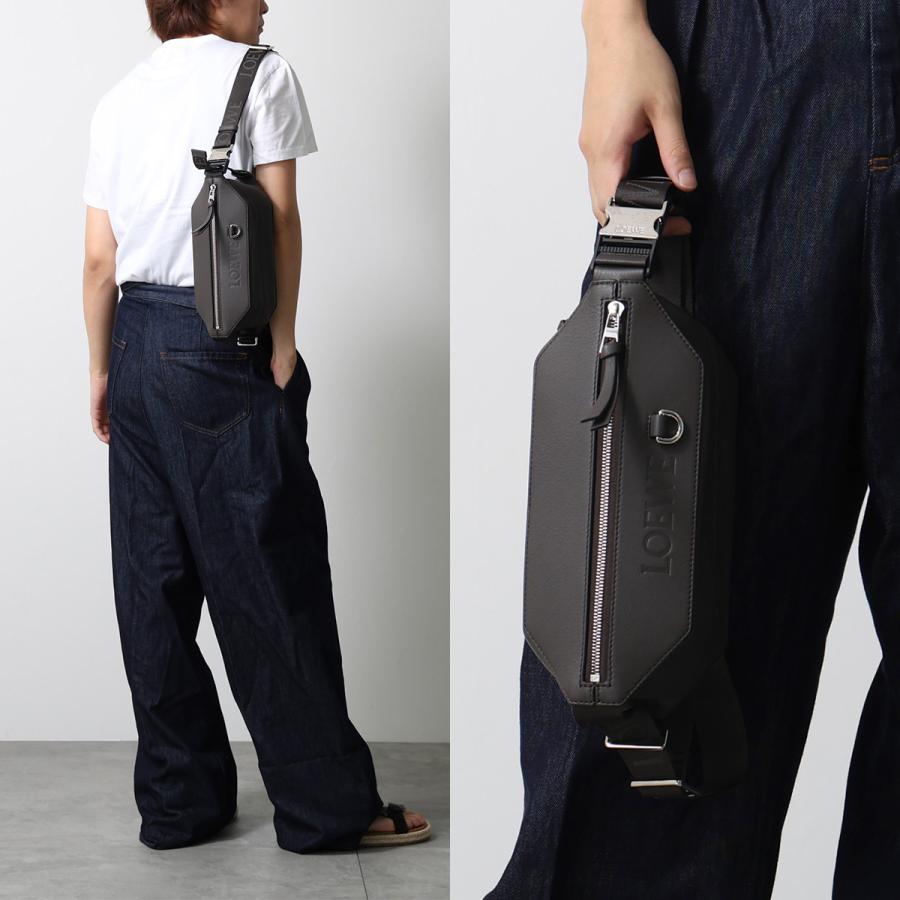 LOEWE（ロエベ） ボディバッグ convertible sling コンバーチブル