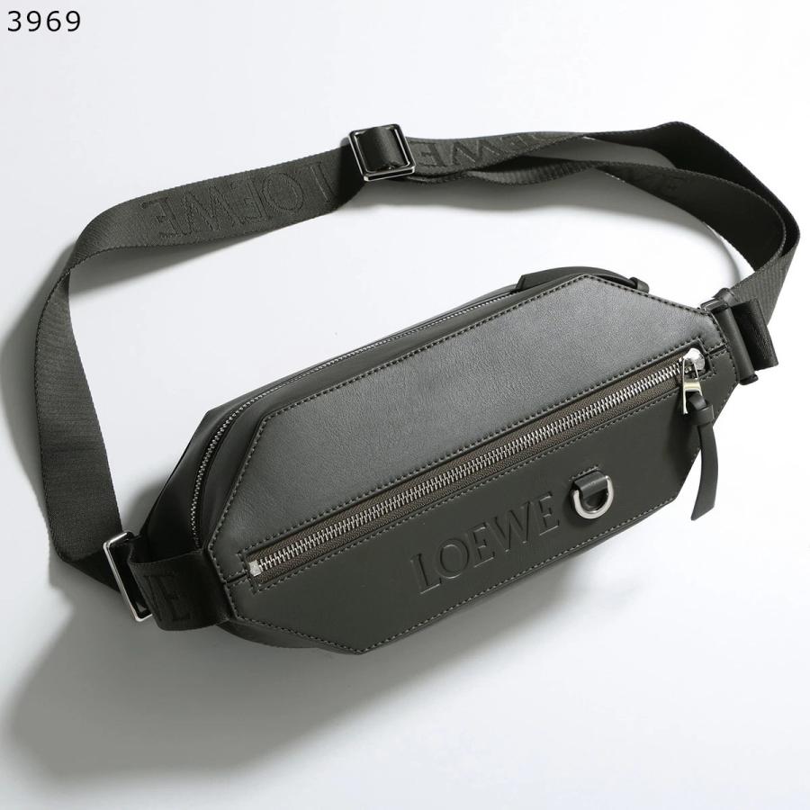LOEWE ボディバッグ　スモール LOEWE（ロエベ） ボディバッグ convertible sling コンバーチブル
