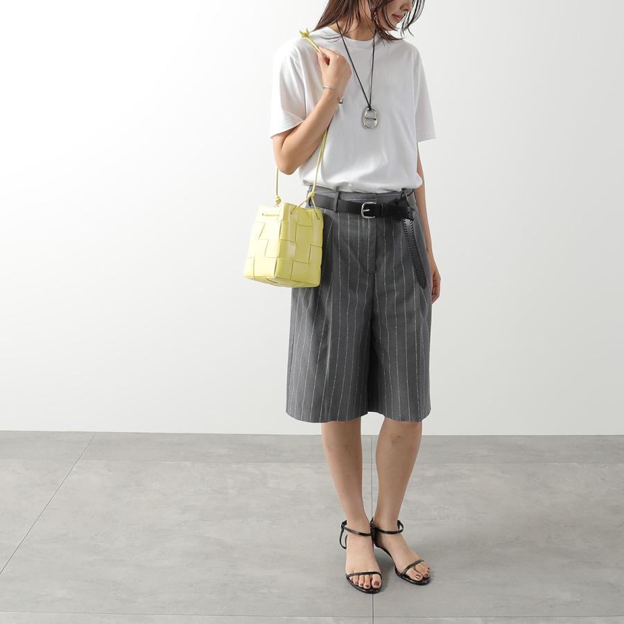 美品✨BOTTEGA VENETA カセット　ショルダーバッグ　レザー BOTTEGA VENETA（ボッテガ・ヴェネタ） ショルダーバッグ CASETTE