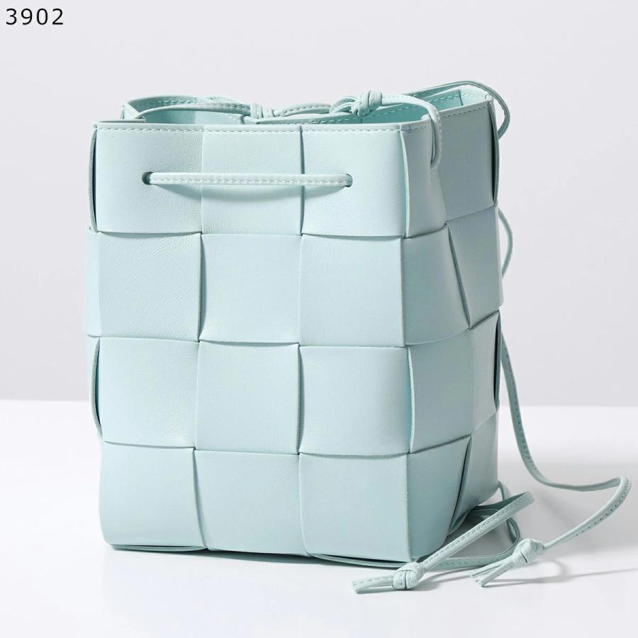 BOTTEGA VENETA（ボッテガ・ヴェネタ） ショルダーバッグ CASETTE