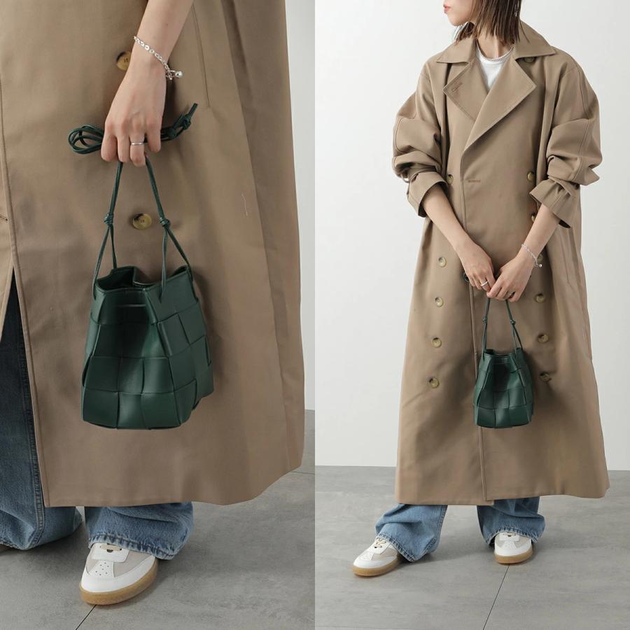 BOTTEGA VENETA（ボッテガ・ヴェネタ） ショルダーバッグ CASETTE