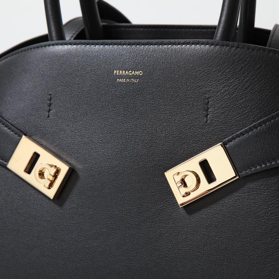 FERRAGAMO SALVATORE フェラガモ ハンドバッグ Hug ハグ FERRAGAMO SALVATORE フェラガモ ハンドバッグ Hug ハグ