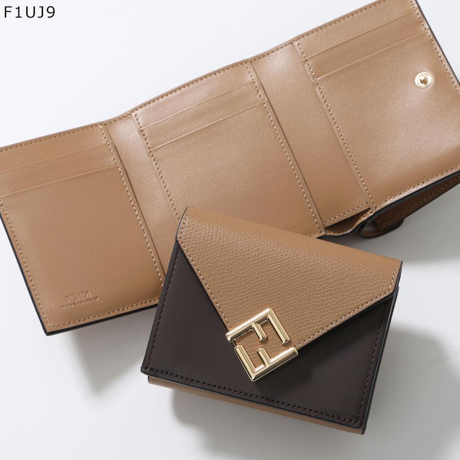 フェンディ　折り財布　FFダイヤモンドウォレット　ベージュ　オフホワイト　レザー フェンディ 折り財布 FFダイヤモンドウォレット ベージュ オフホワイト