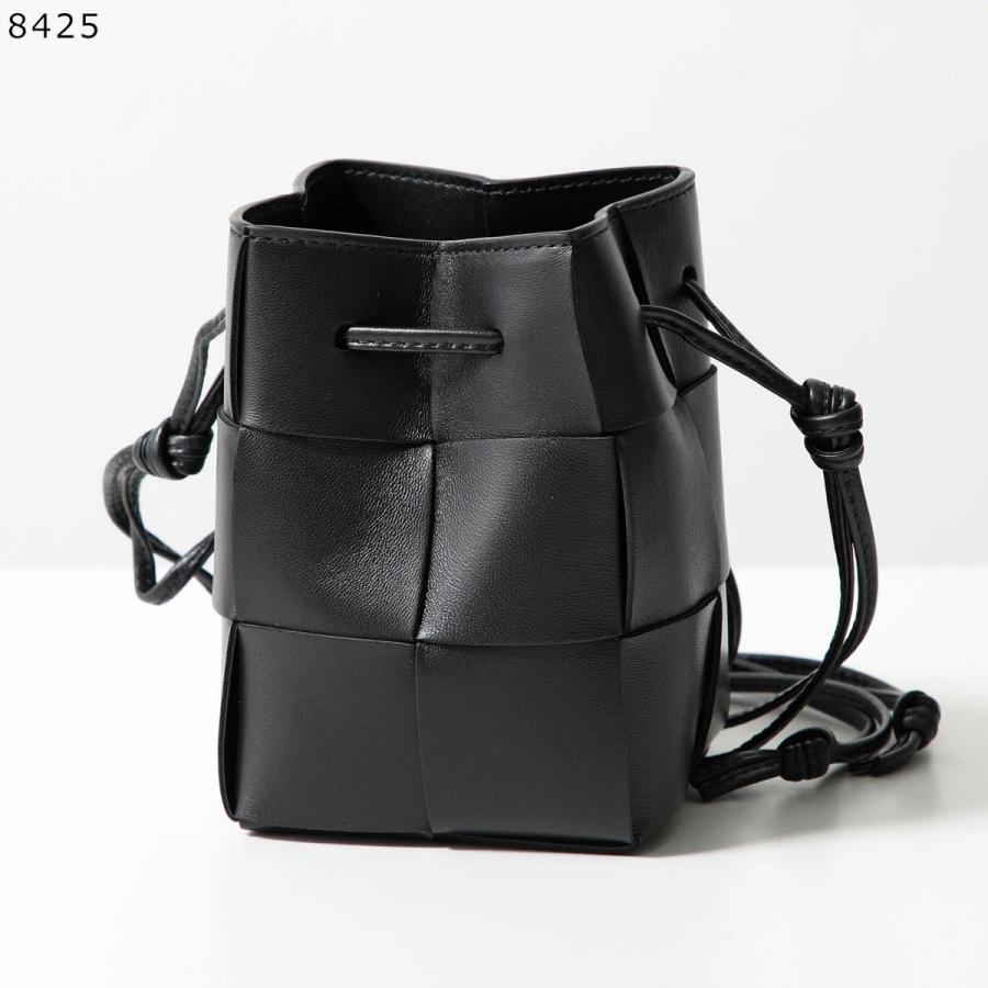 BOTTEGA VENETA（ボッテガ・ヴェネタ） ショルダーバッグ CASSETTE