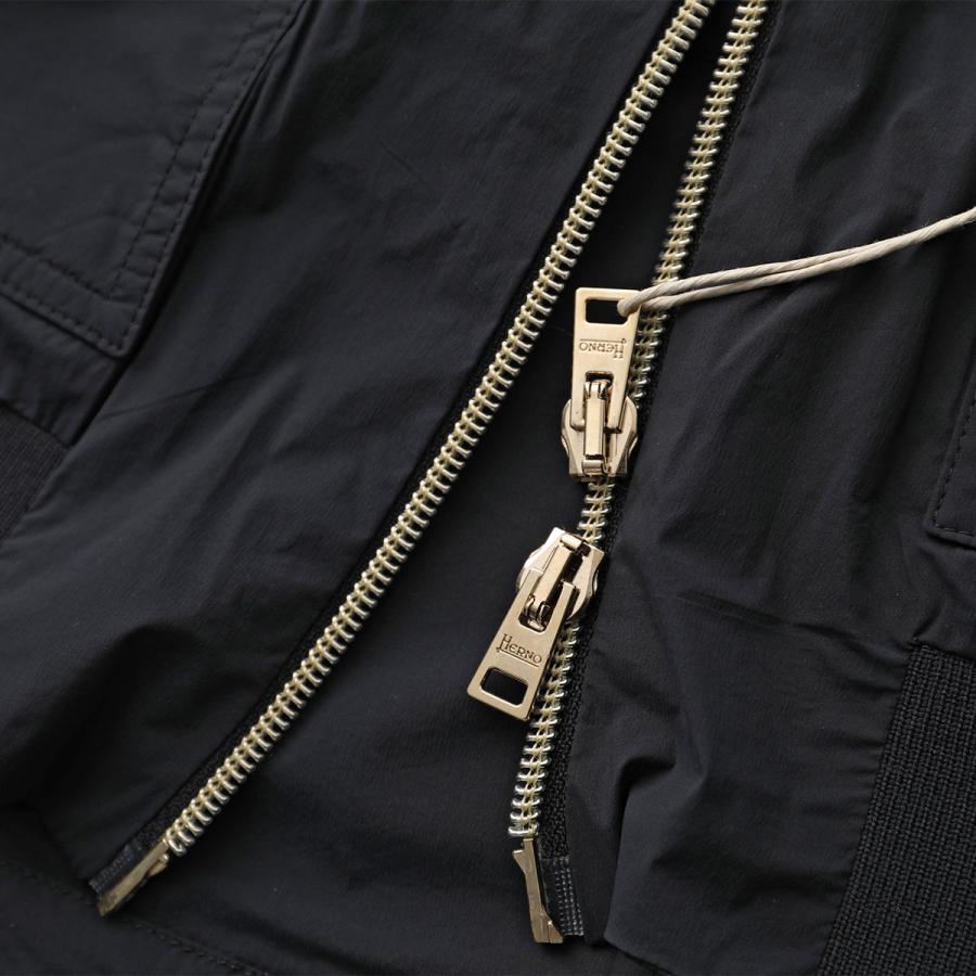 美品☆ヘルノ　ノーカラージャケット　ブルゾン ダブルジップ　ブランドロゴ　XL Java ブルゾン アウター 「JAVAジャバ 別注」ロゴ刺繍中綿ノー