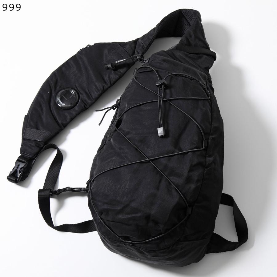 I*生様 cp company ボディーバック　ネイビー C.P. COMPANY - WAIST BAG IN NYLON B ( ネイビー ) ミニバッグ