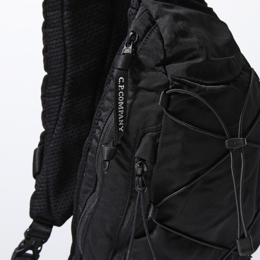 C.P. COMPANY（シーピーカンパニー） ボディバッグ Nylon B Crossbody