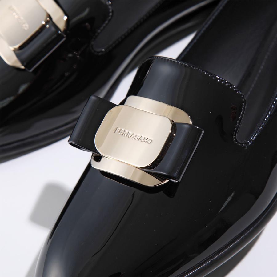 FERRAGAMO フェラガモ ローファー ZAMIRA 01 H522 レディース FERRAGAMO フェラガモ ローファー ZAMIRA 01 H522 レディース