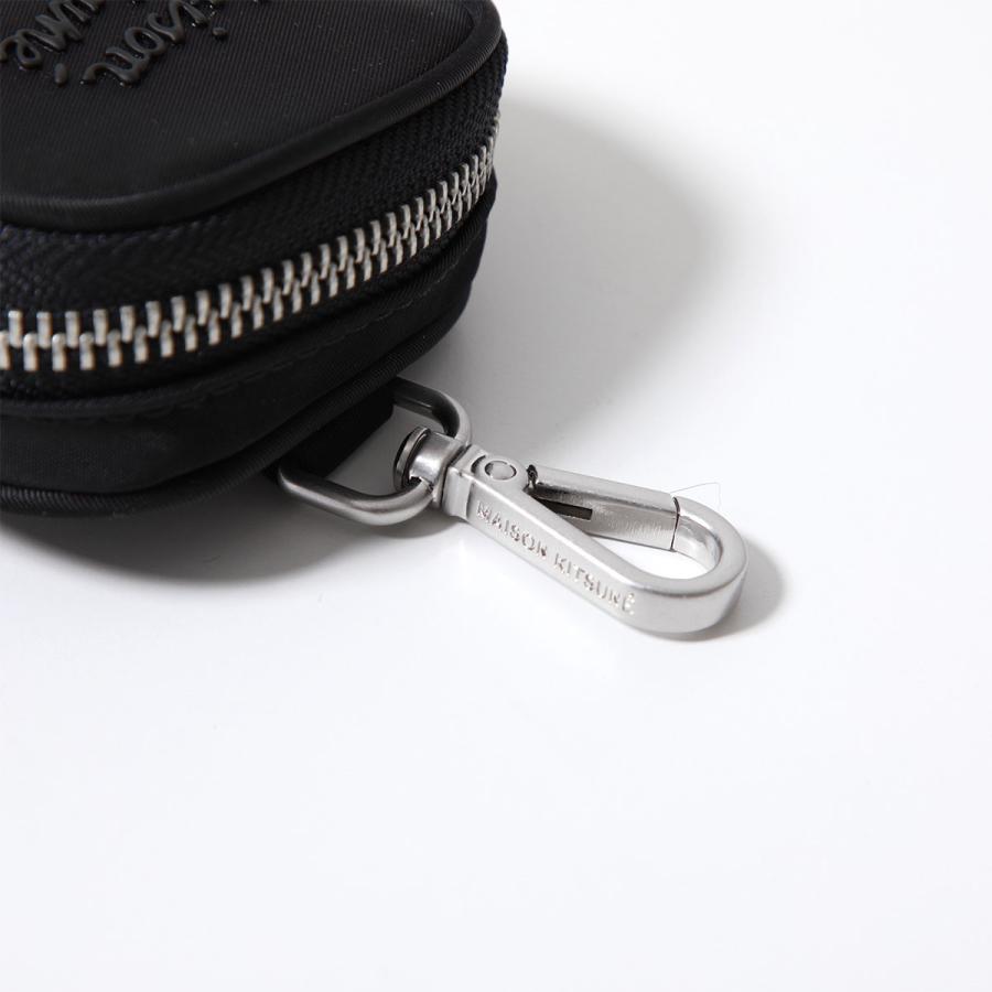MAISON KITSUNE（メゾン キツネ） イヤフォンケース MM05364WQ1001