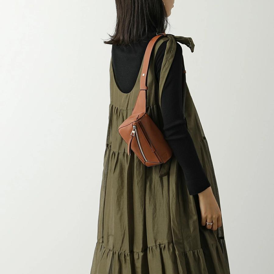 LOEWE（ロエベ） ボディバッグ PUZZLE MINI パズル ミニ B510EB1X03