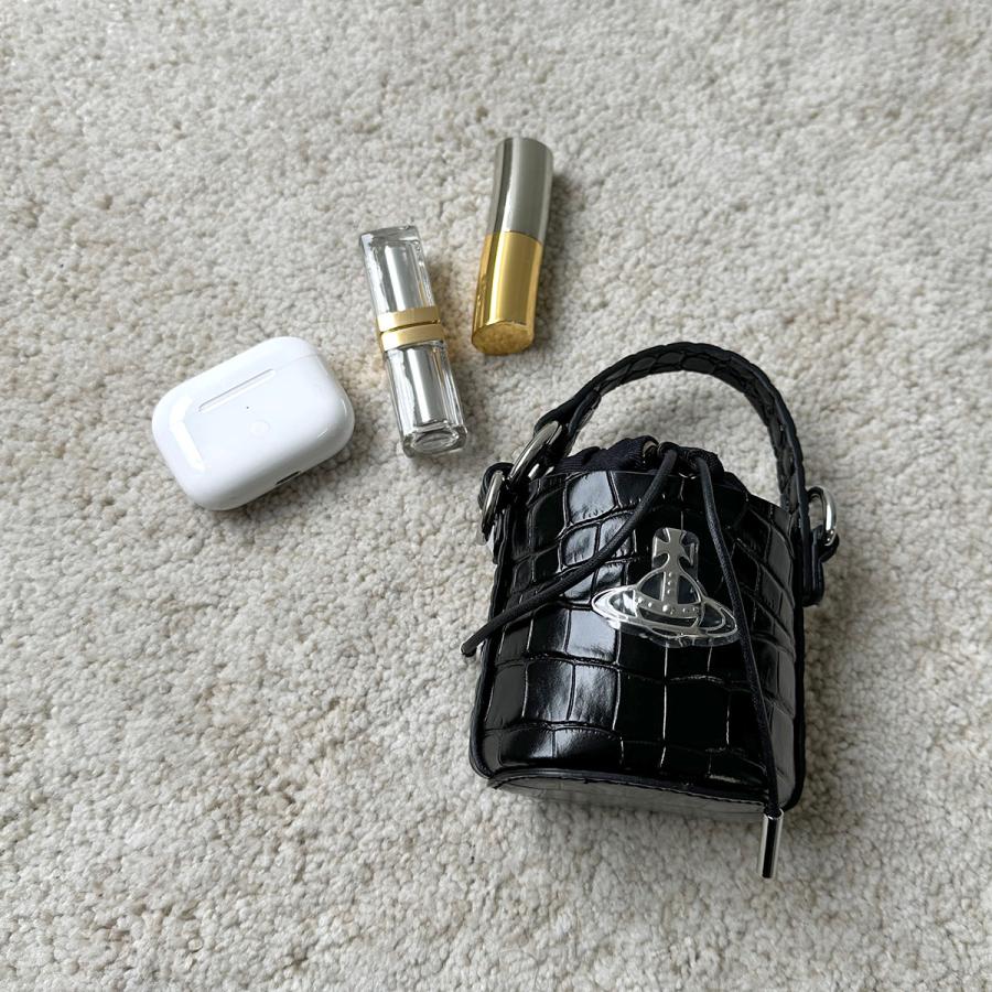 Vivienne Westwood（ヴィヴィアンウエストウッド） マイクロバッグ
