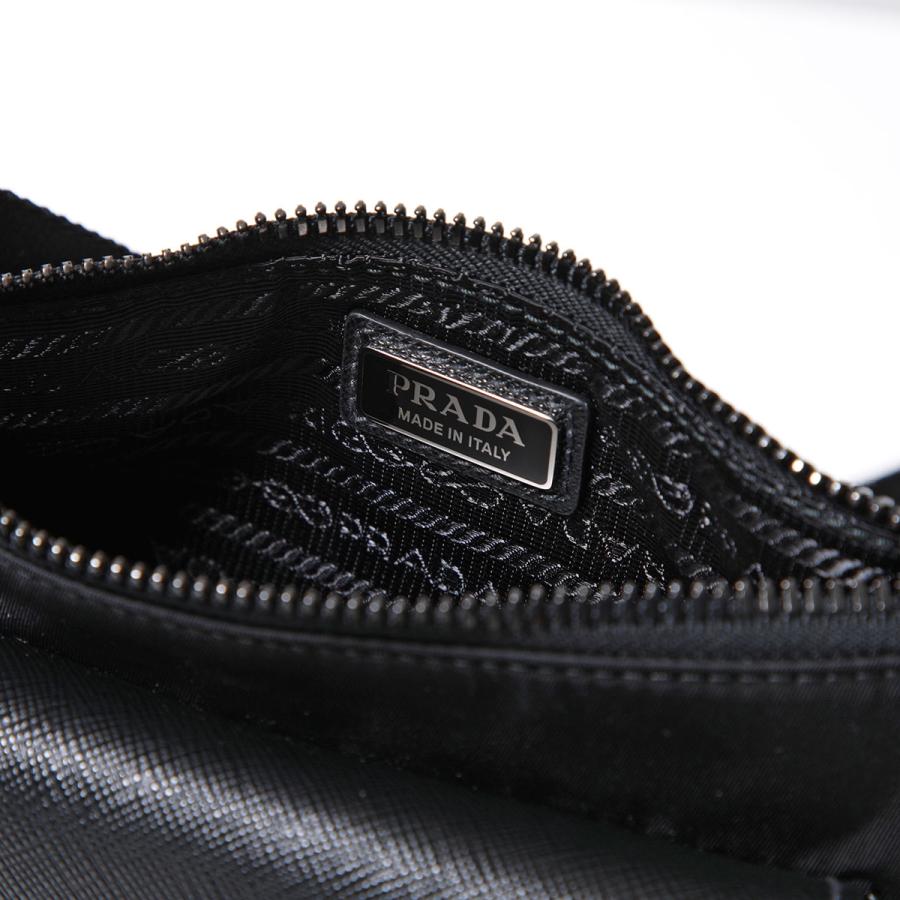PRADA（プラダ） ボディバッグ 2VH160 OOO 2DMH メンズ Re-Nylon