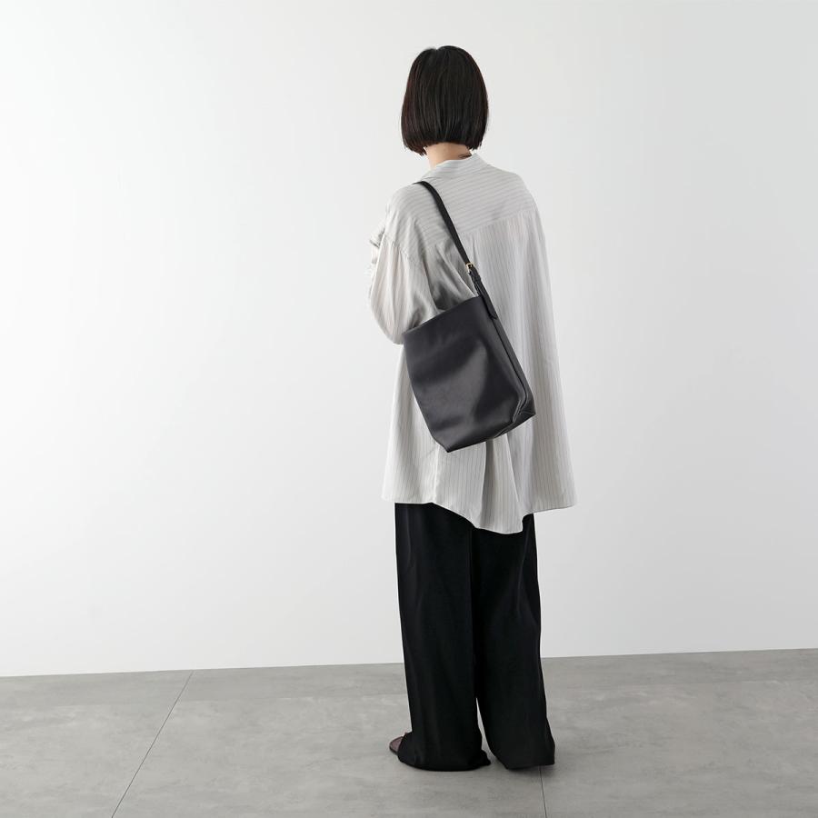 THE ROW ザ・ロウ トートバッグ MEDIUM N/S PARK TOTE BELT THE ROW ザ・ロウ トートバッグ MEDIUM N/S PARK TOTE BELT
