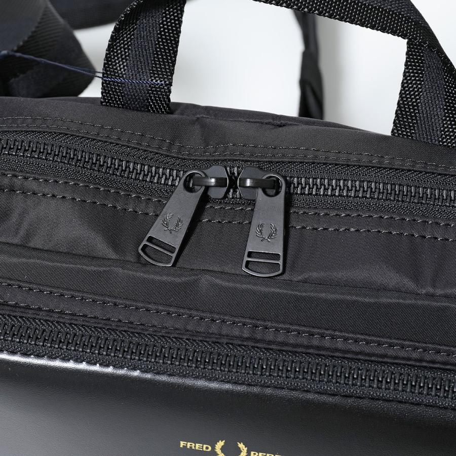 FRED PERRY（フレッドペリー） ボディバッグ Nylon Twill Leather
